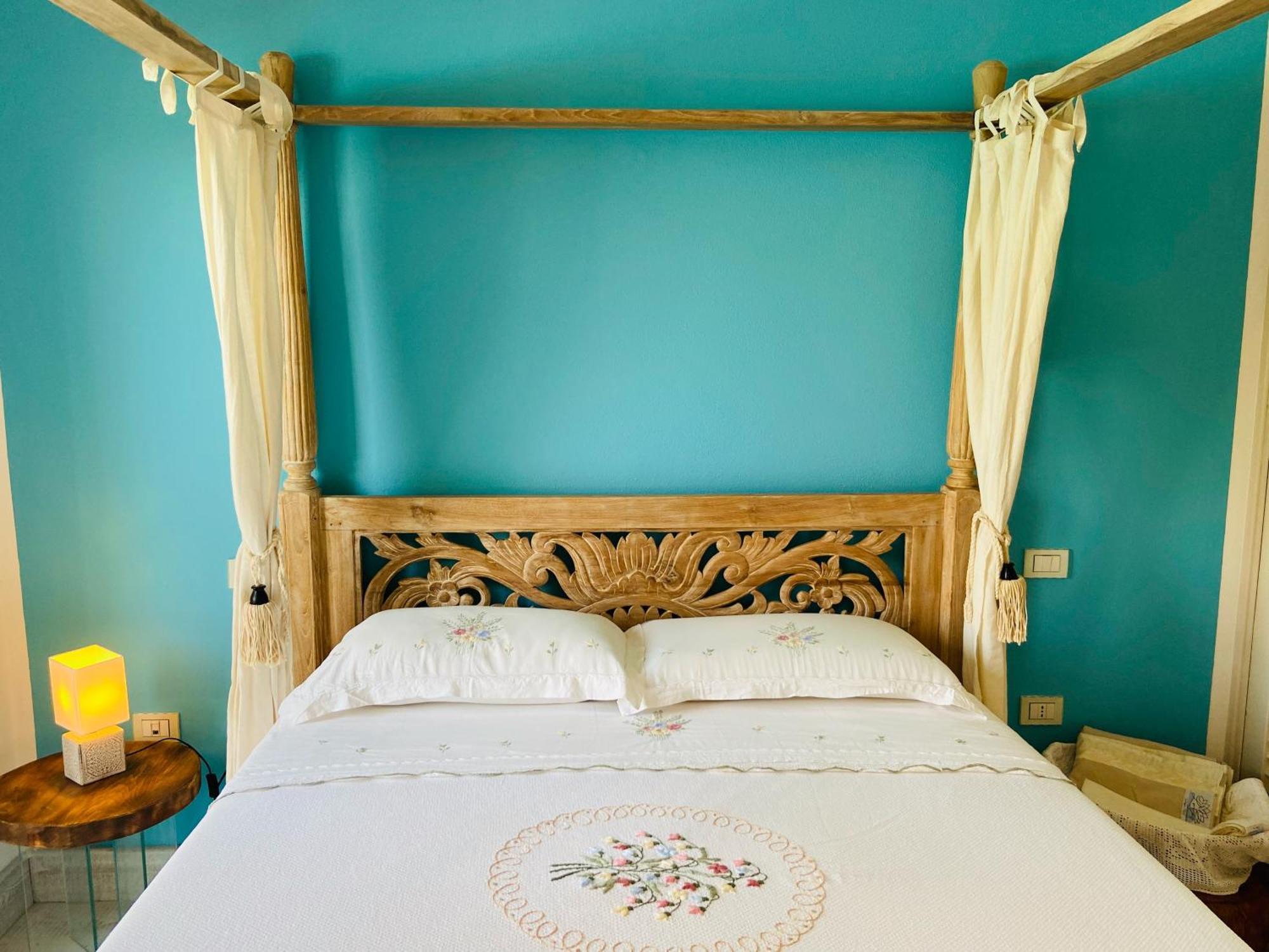 Lotus Wellness Apartment - Resort Ginestre - Palau - Sardinia Eksteriør billede